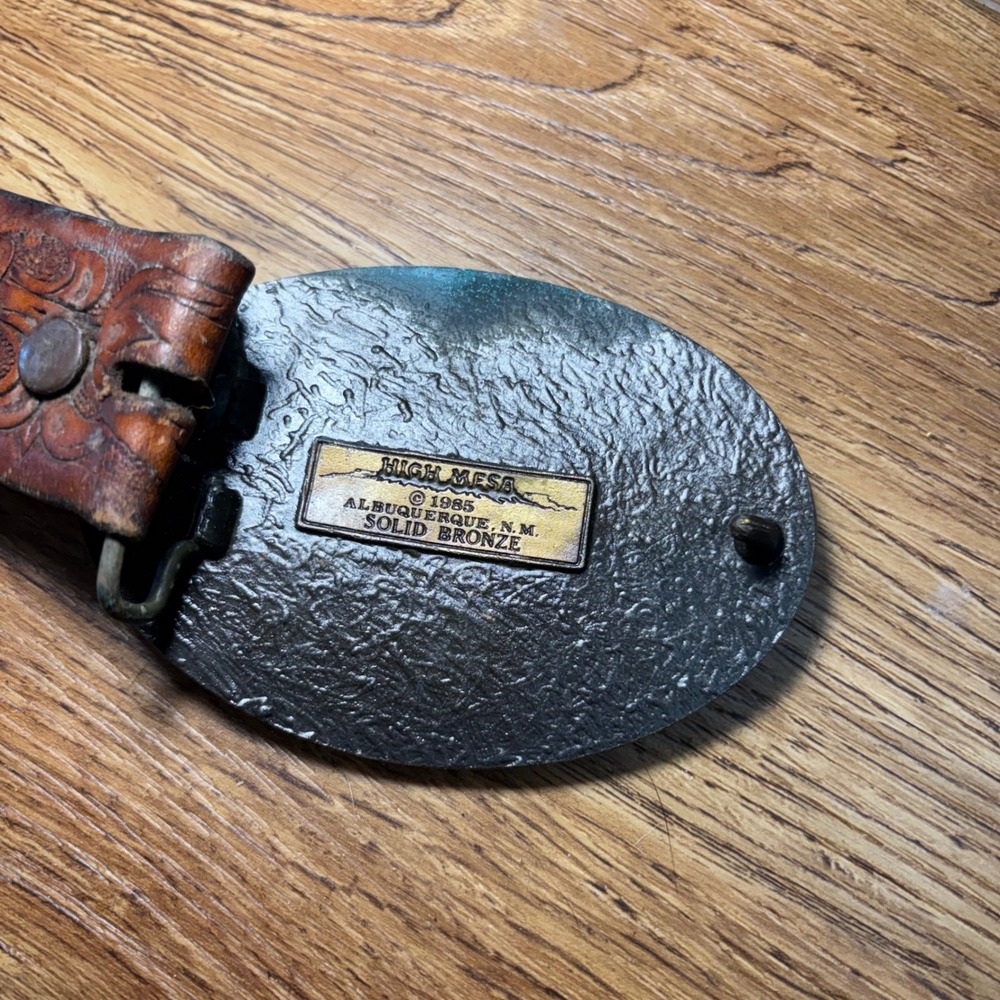 VTG 1985 High Mesa Texas Bronze Buckle Tooled Engraved Leather Kids Belt Floral - Picture 5 of 9